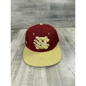 North Carolina Baseball Fitted Cap Maroon Yellow Mens Large